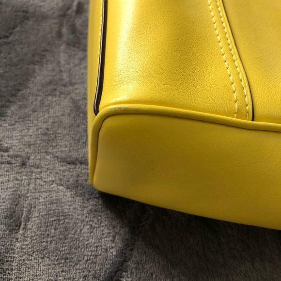 Coach Legacy Leather Mini Tanner (Lemon) - Picture 3 of 14